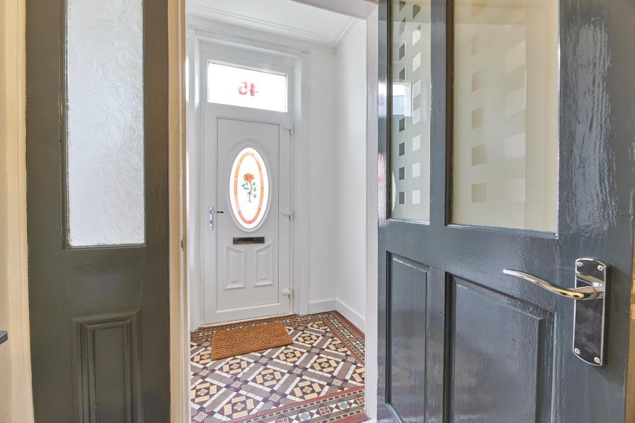فيلا Maddison House, Beautiful New Renovated 5Bed House Blyth  المظهر الخارجي الصورة